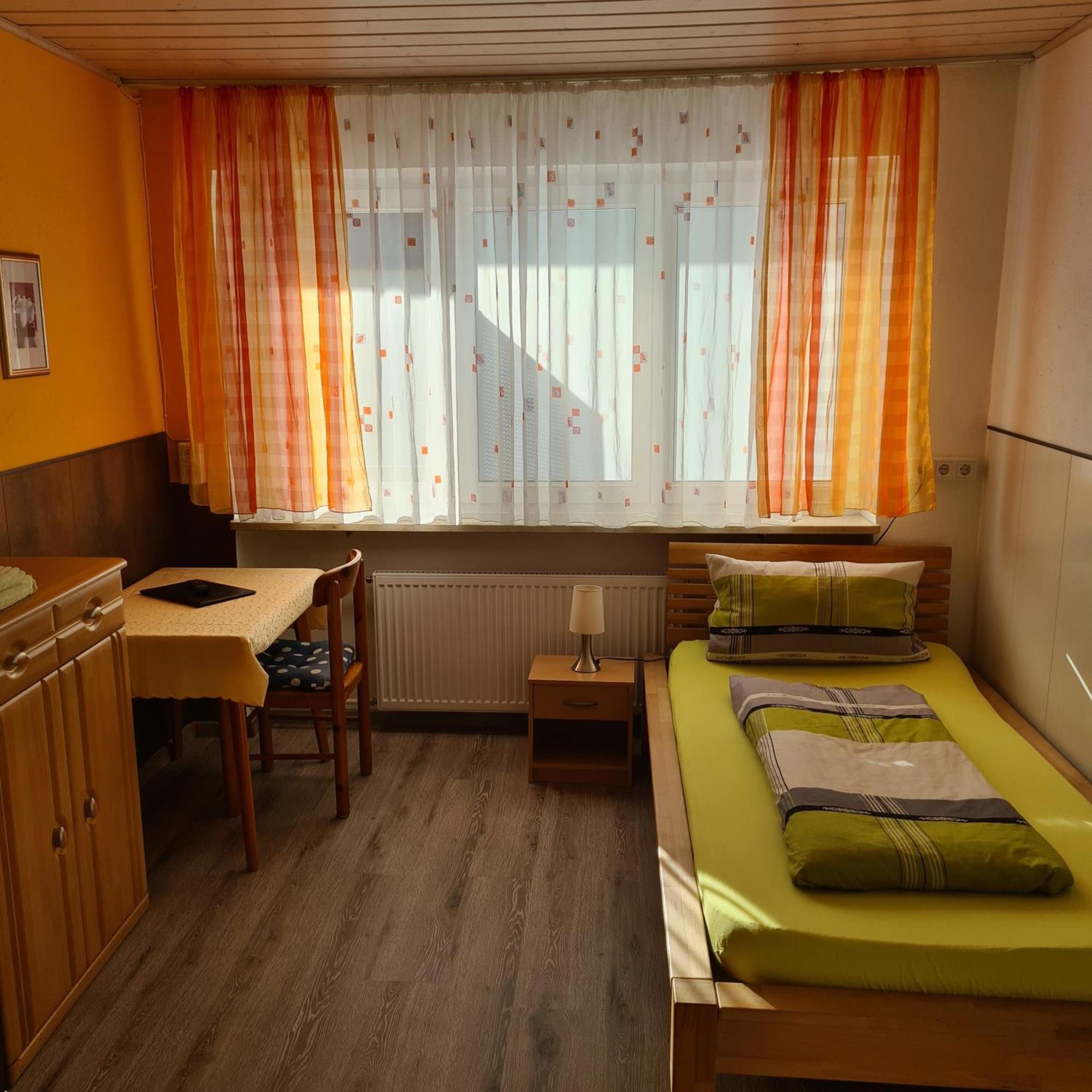 Pension Wolkenstein Langenbruck Bagian luar foto