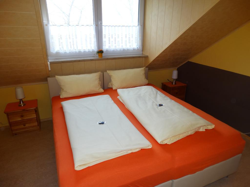 Pension Wolkenstein Langenbruck Bagian luar foto